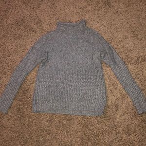 Gray American Eagle Sweater